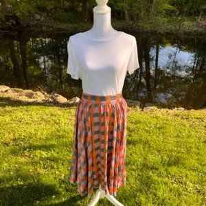 Tucker midi length silk skirt - size Medium